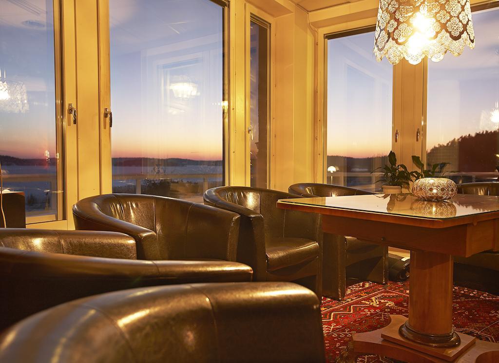 Almasa Hotell & Konferens Västerhaninge Exteriör bild